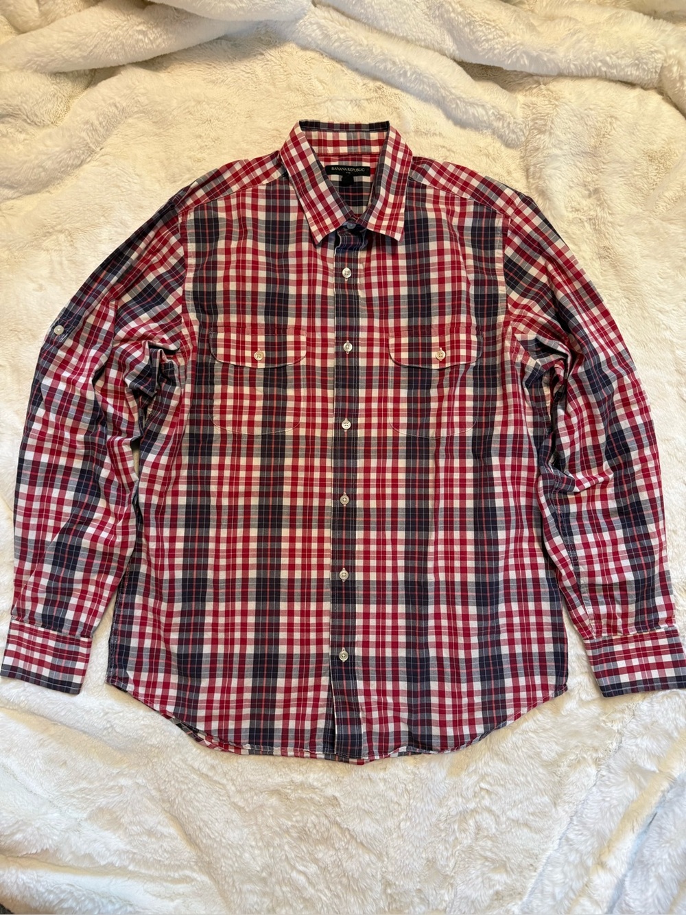 Banana Republic Men's Red & Navy Plaid Button-Up Shirt